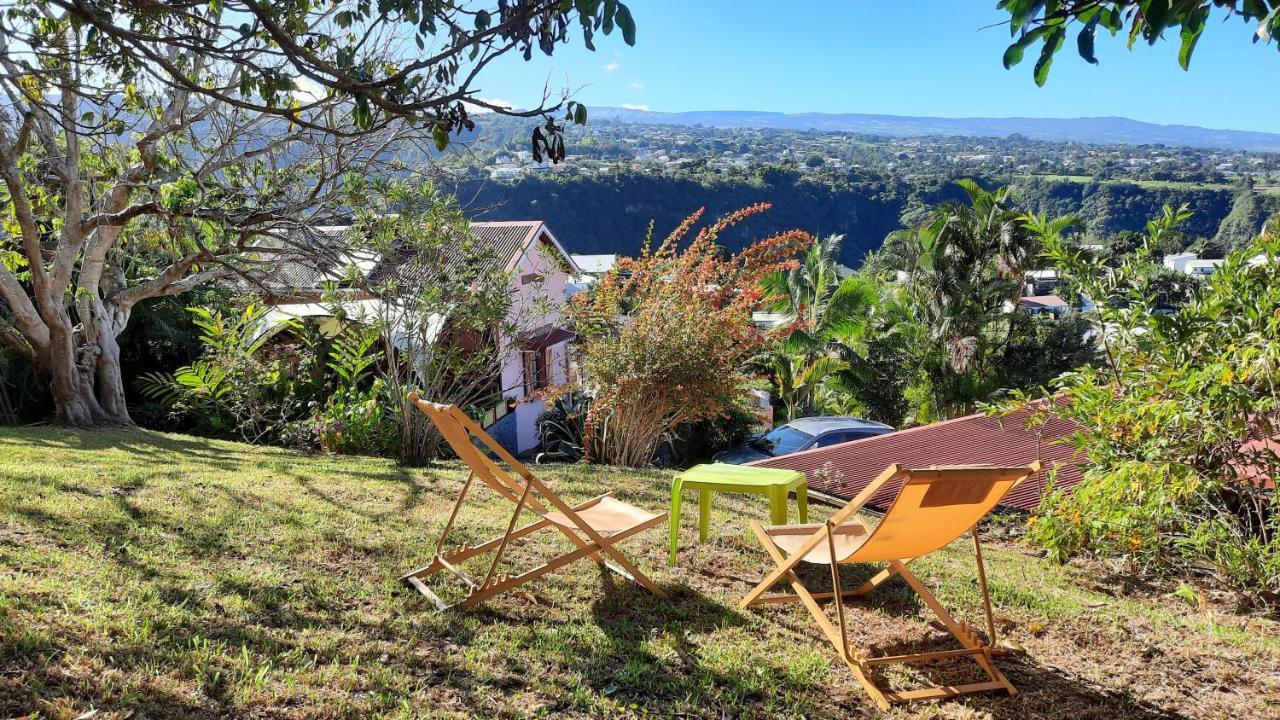 Le Quelea Une Case Creole De Charme Classee 4 Etoiles Y Etre C'Est Y Etre Bien Noël Buitenkant foto